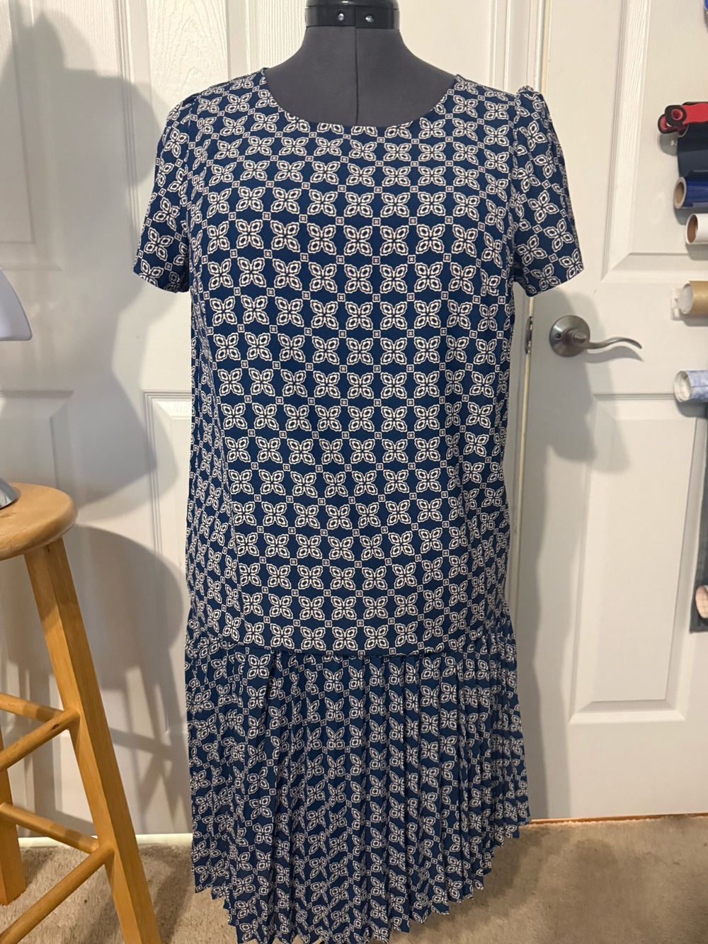 J.Crew 2-Piece Blue Floral Print Blouse & Pleated Skirt Set Size M / 12